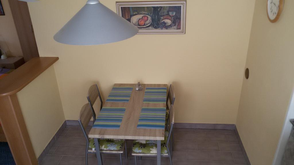 Apartment Amelie Rožnov pod Radhoštěm Exterior foto